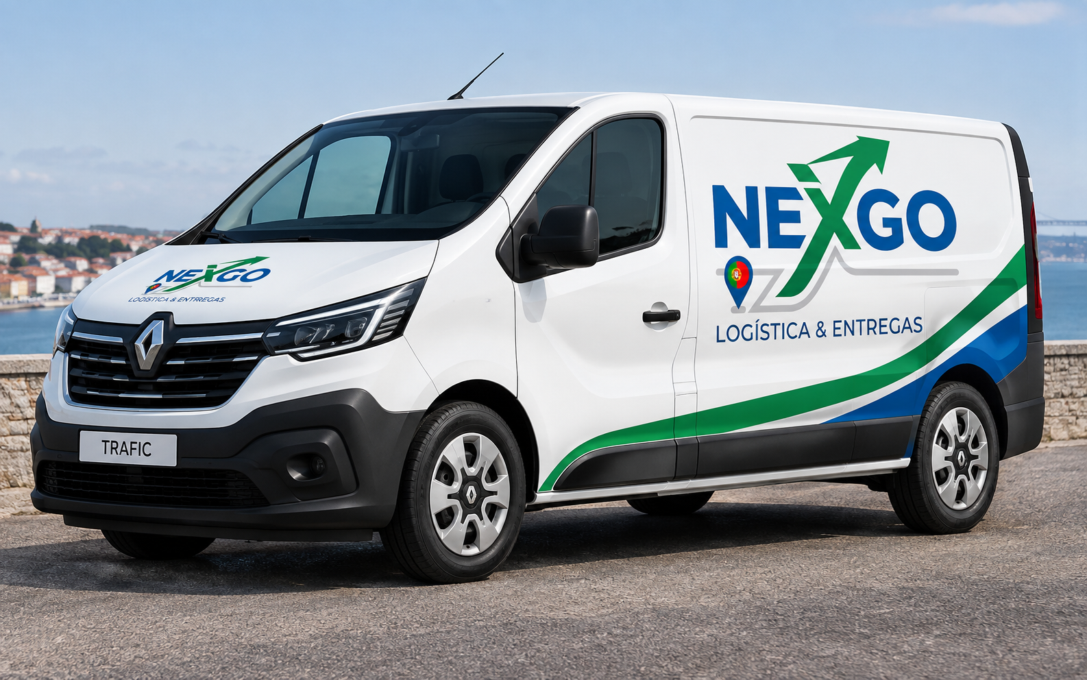Renault Trafic branca com a identidade NEXGO Logística e Entregas